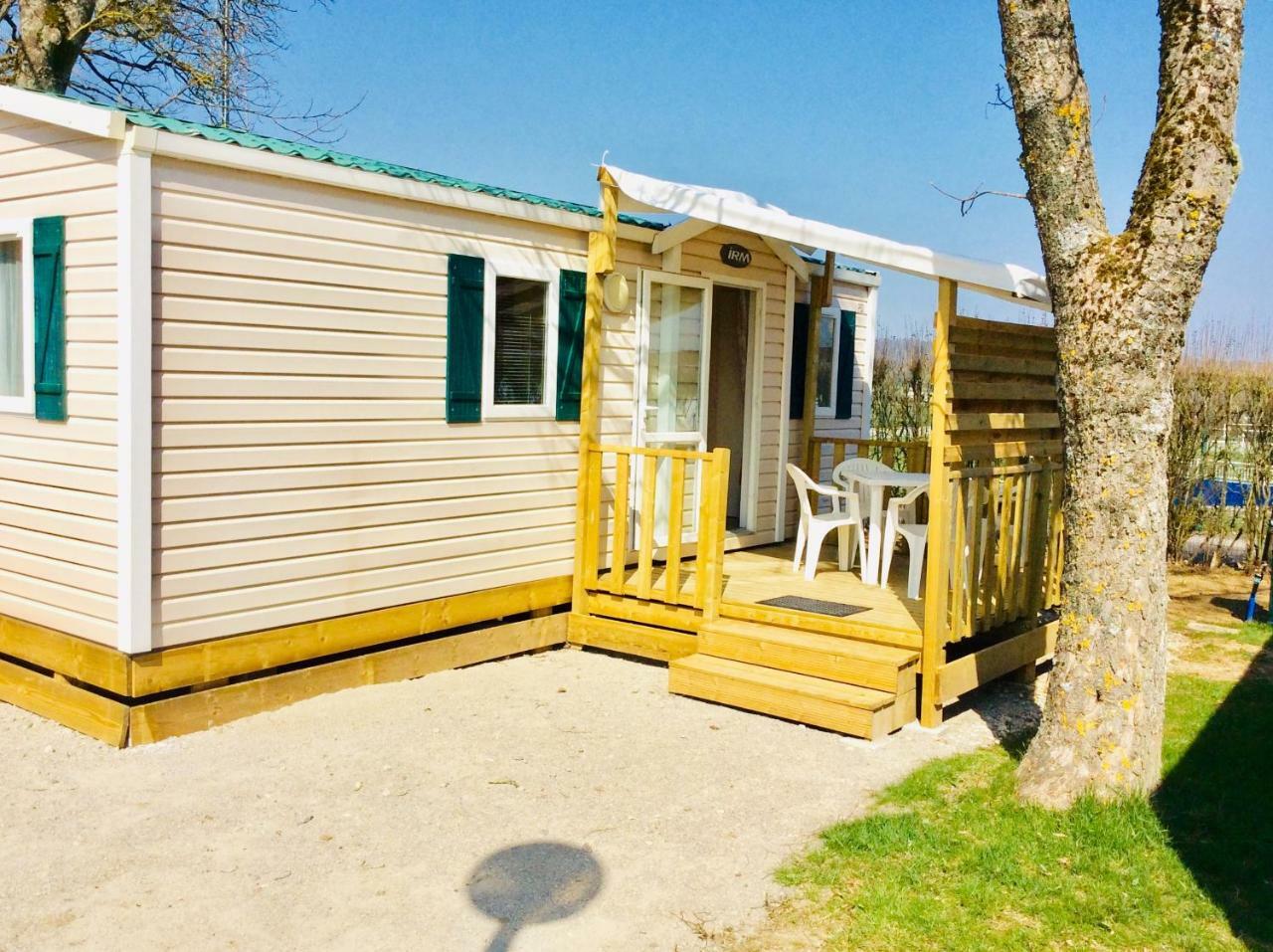 Camping De Contrexeville Exterior photo